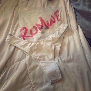 High cut bikini bottoms